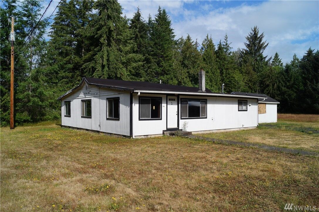 Property Photo:  76 Larson Rd  WA 98563 
