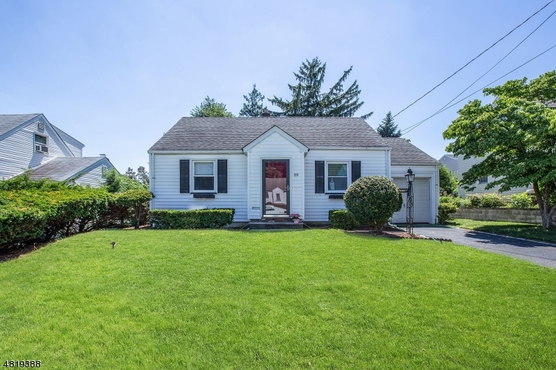 Property Photo:  59 Linwood Ter  NJ 07012 