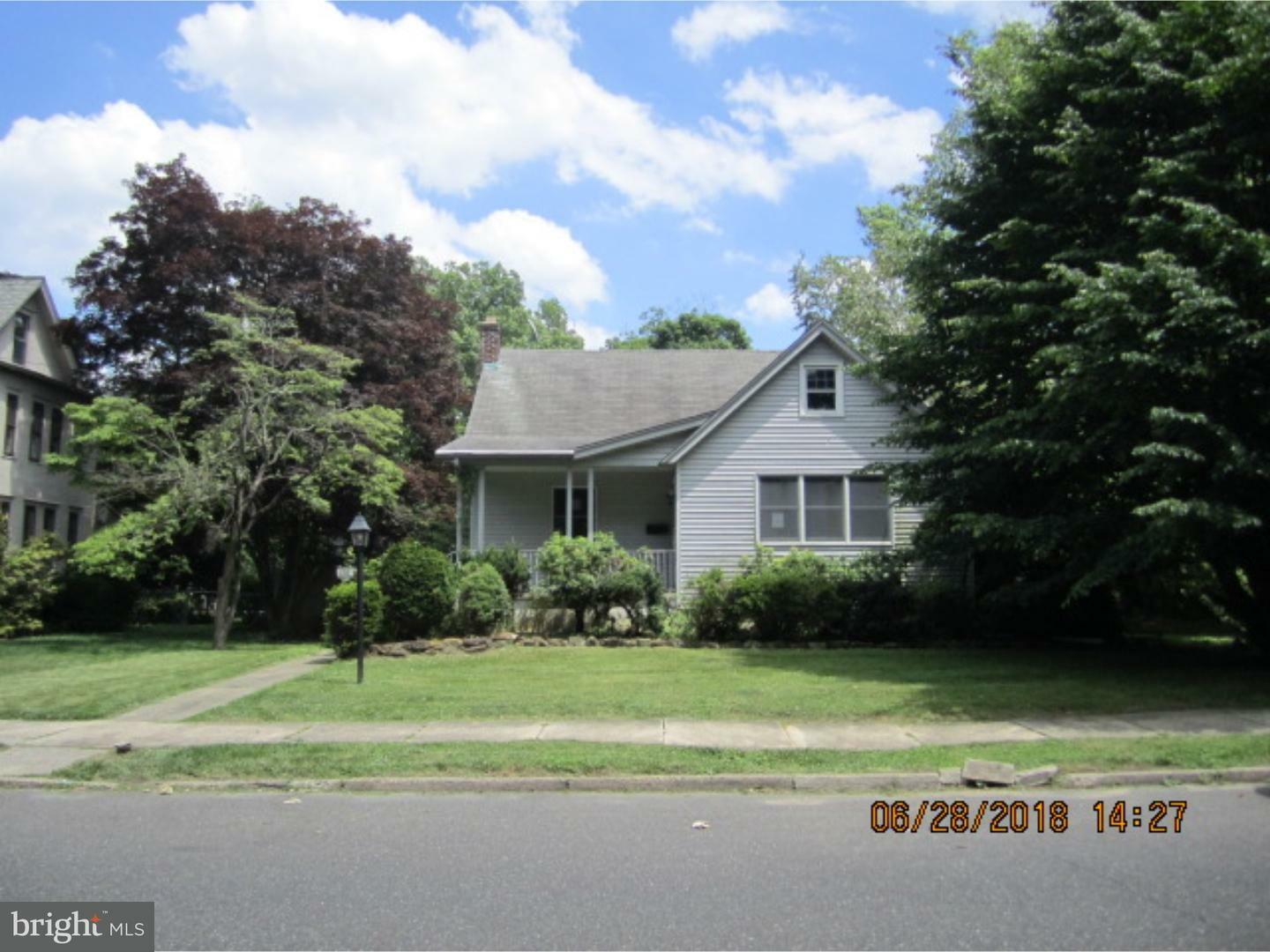 Property Photo:  156 W Central Avenue  NJ 08057 