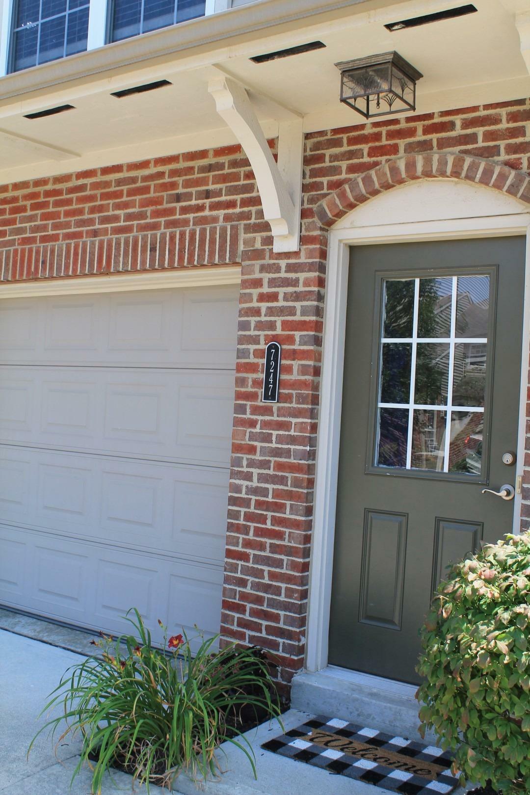 Property Photo: 7247 English Drive OH 45244
