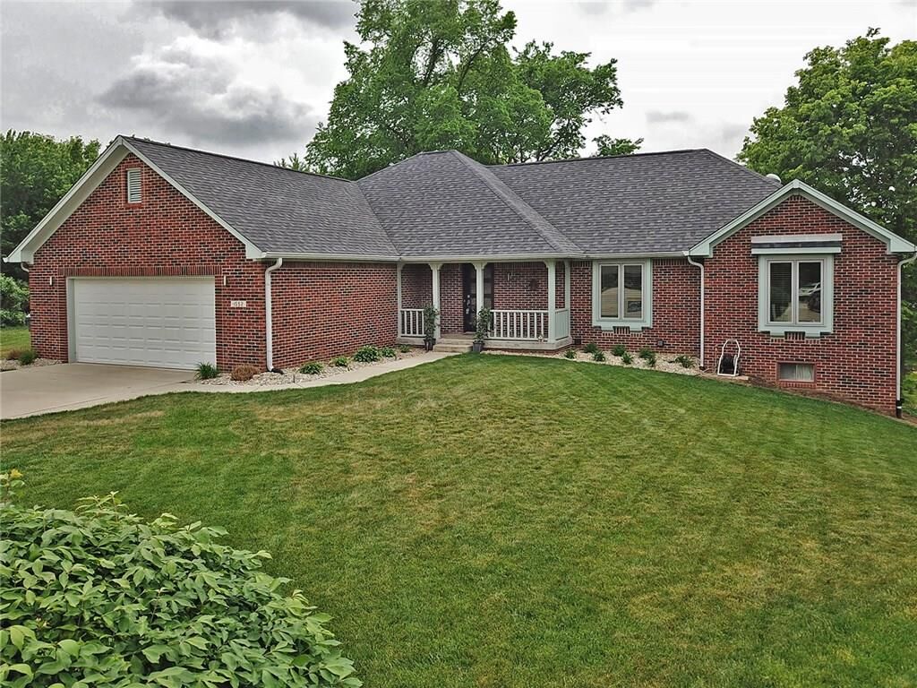 Property Photo: 1552 Olive Branch Circle IN 46143