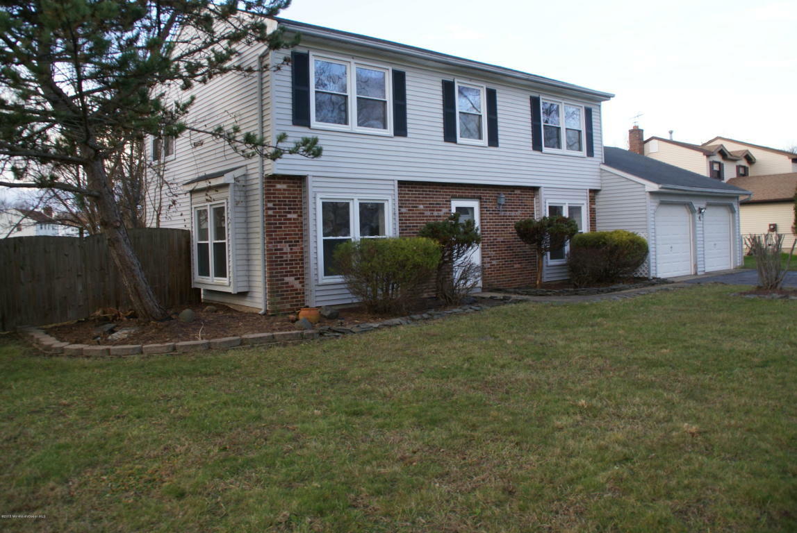 Property Photo:  4 Reston Road  NJ 07726 