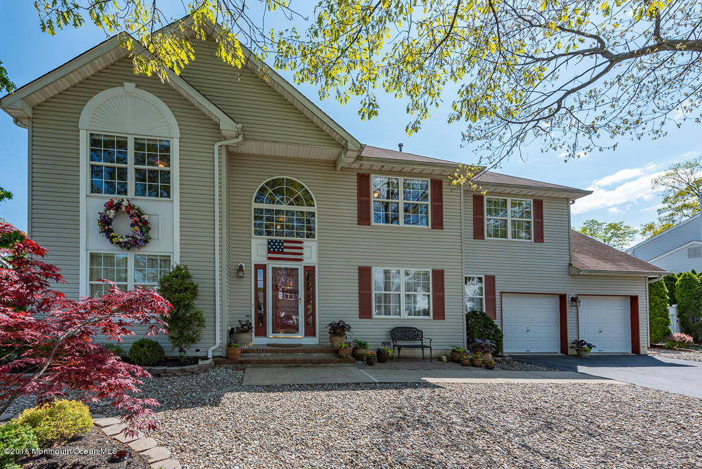 Property Photo: 633 Santrice Court NJ 08723