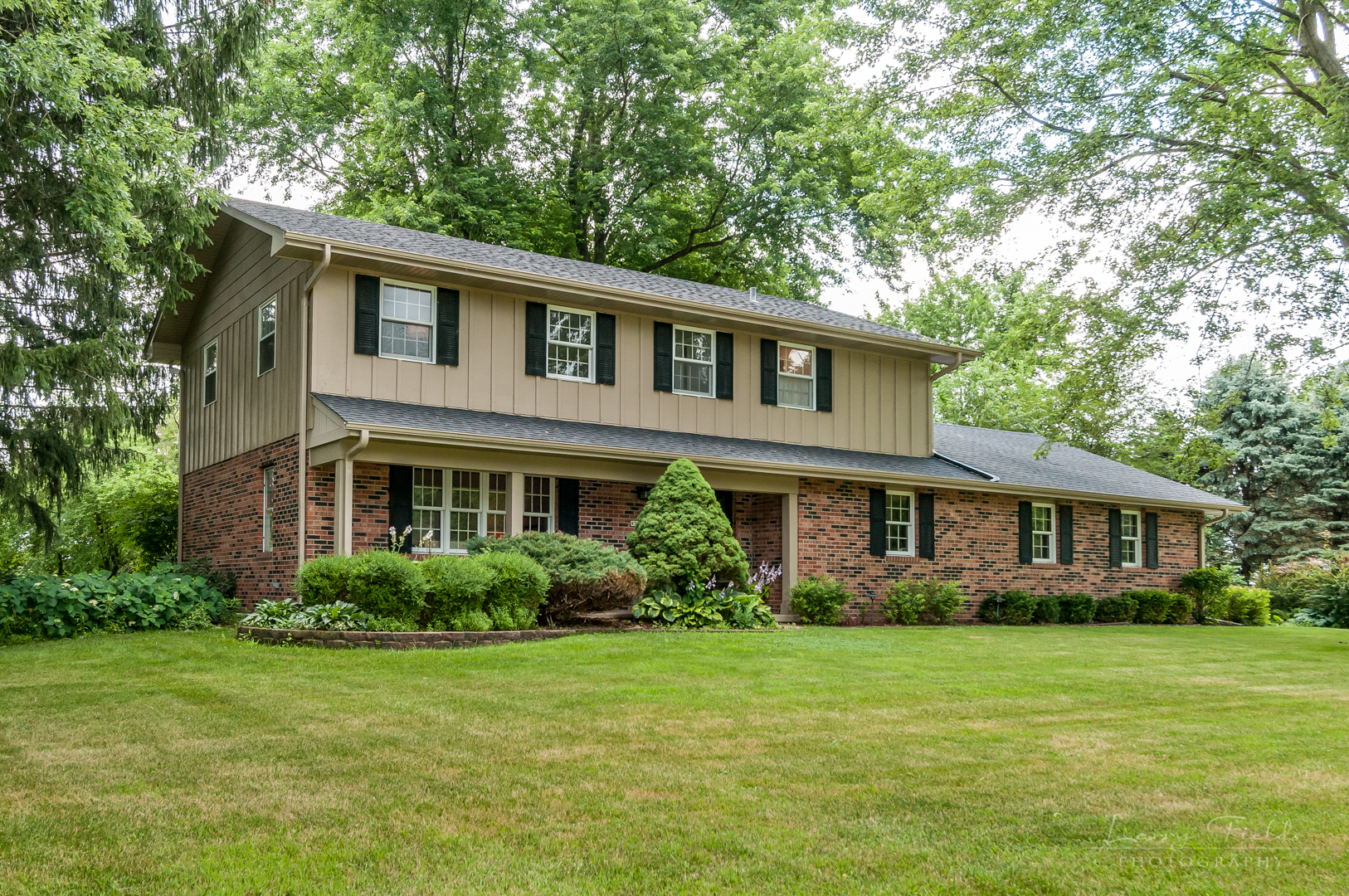 Property Photo: 45W478 John Street IL 60511