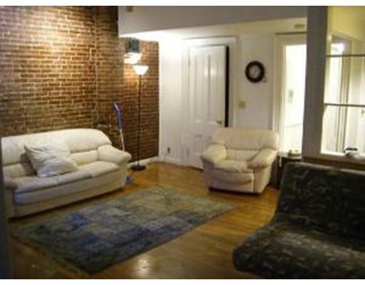 Property Photo:  167 Beacon St 1  MA 02116 