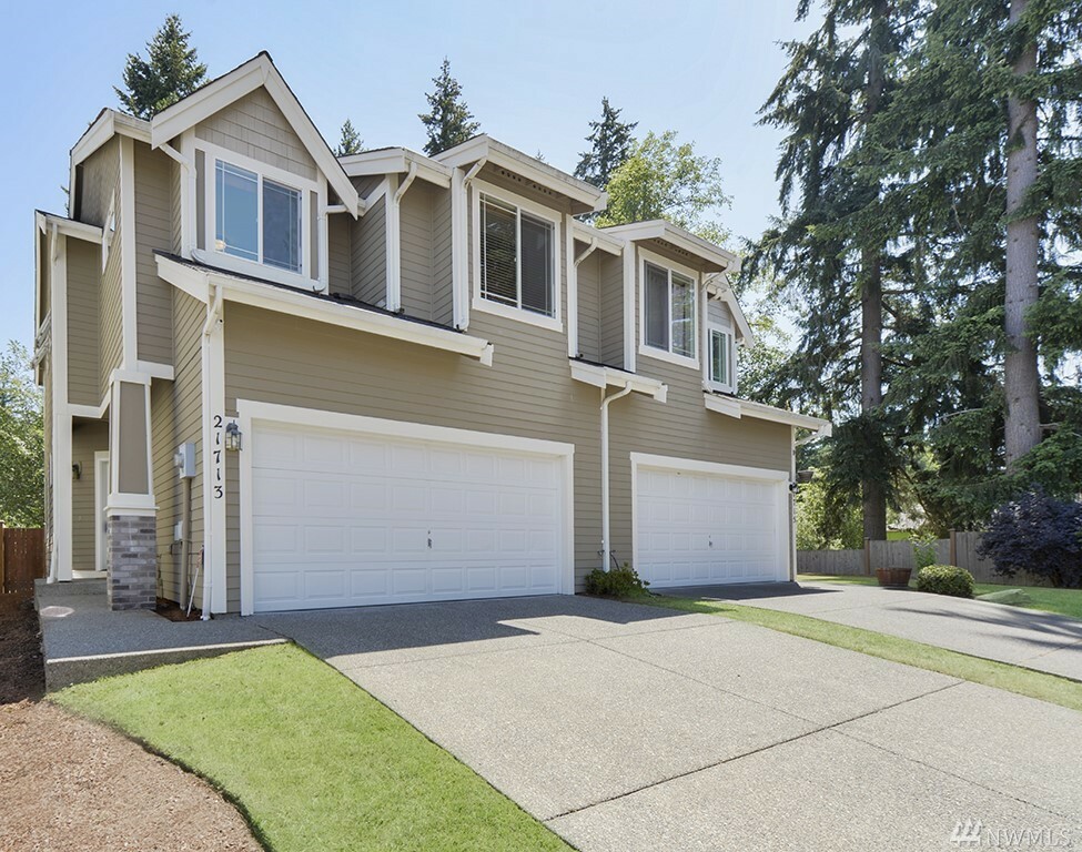 Property Photo: 21713 104th St Ct E WA 98391