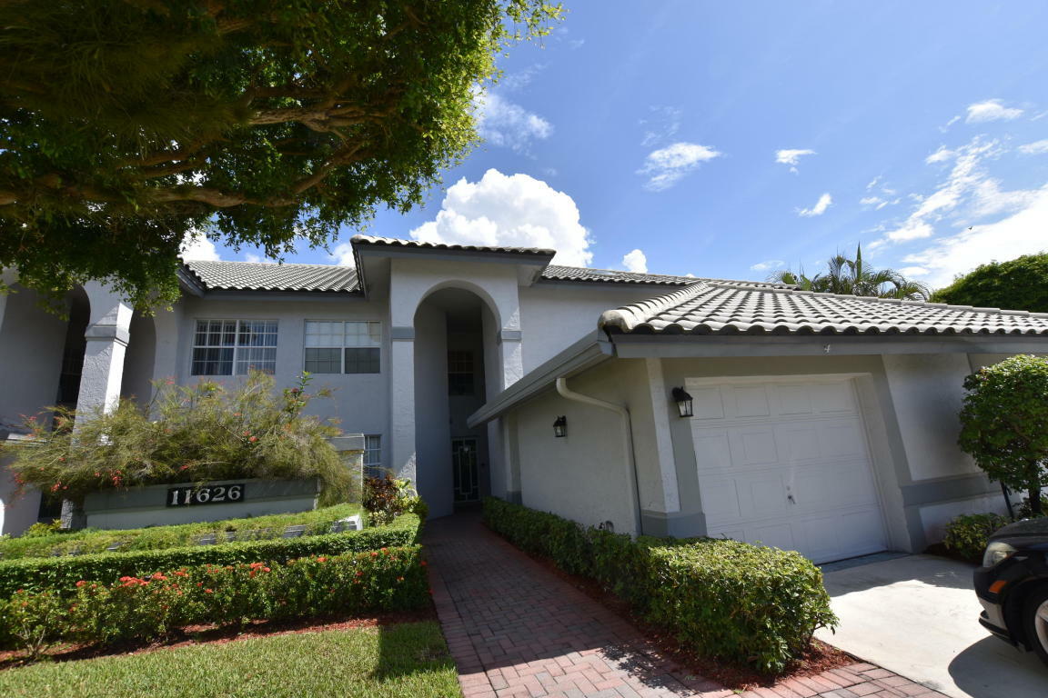 Property Photo:  11626 Briarwood Circle 2  FL 33437 