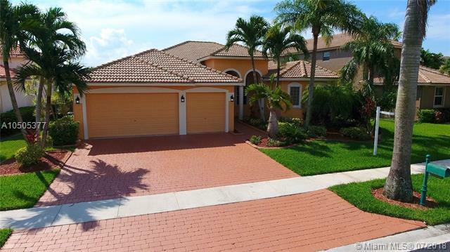 Property Photo:  3261 SW 189th Ave  FL 33029 