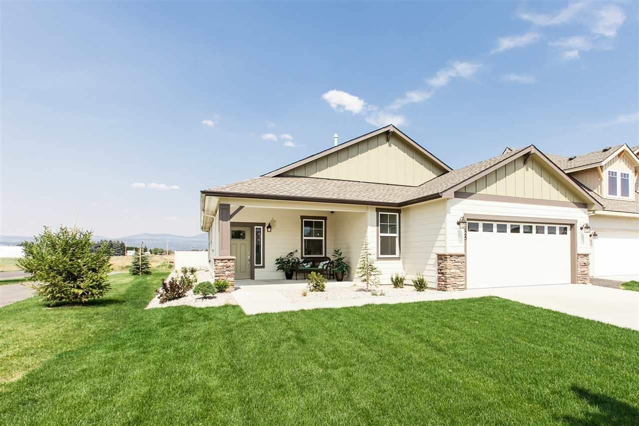 Property Photo:  19859 E Snake River Ave  WA 99016 