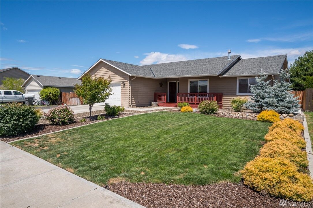 Property Photo:  2312 Fancher Field Rd  WA 98802