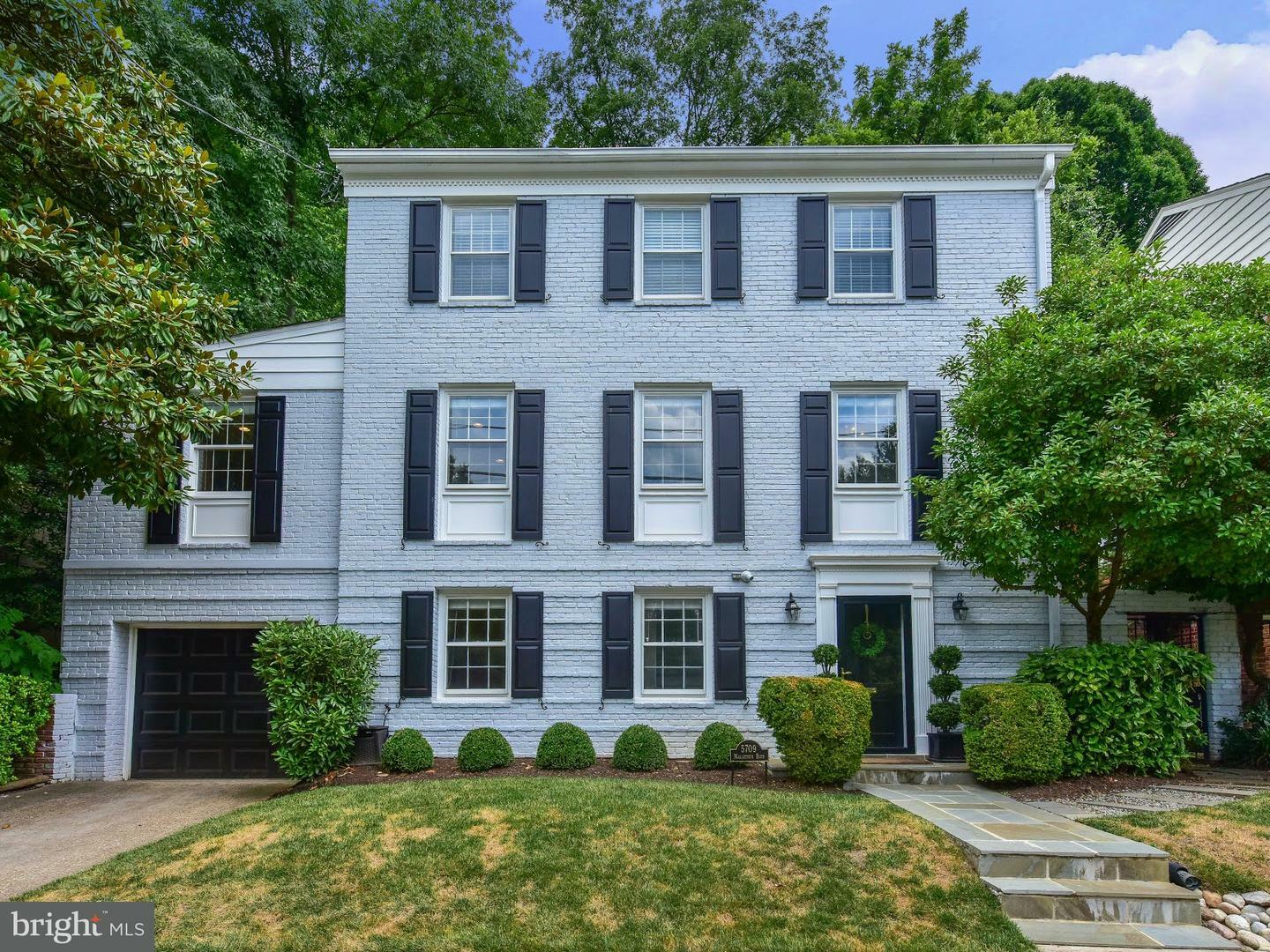 Property Photo:  5709 Macarthur Boulevard NW  DC 20016 