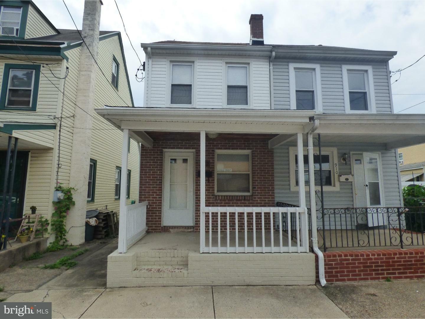 Property Photo:  912 Wood Street  PA 19007 