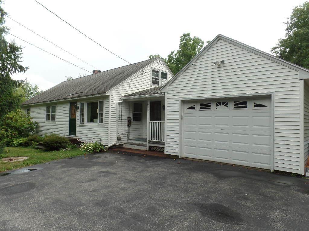 Property Photo: 58 Ledge Road NH 03076