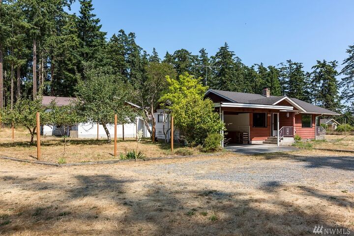 Property Photo:  259 Fort Casey Rd  WA 98239 