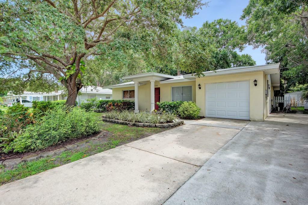 Property Photo:  2720 Wood Street  FL 34237 