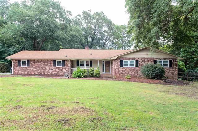 Property Photo:  2217 Edgefield Road  SC 29302 