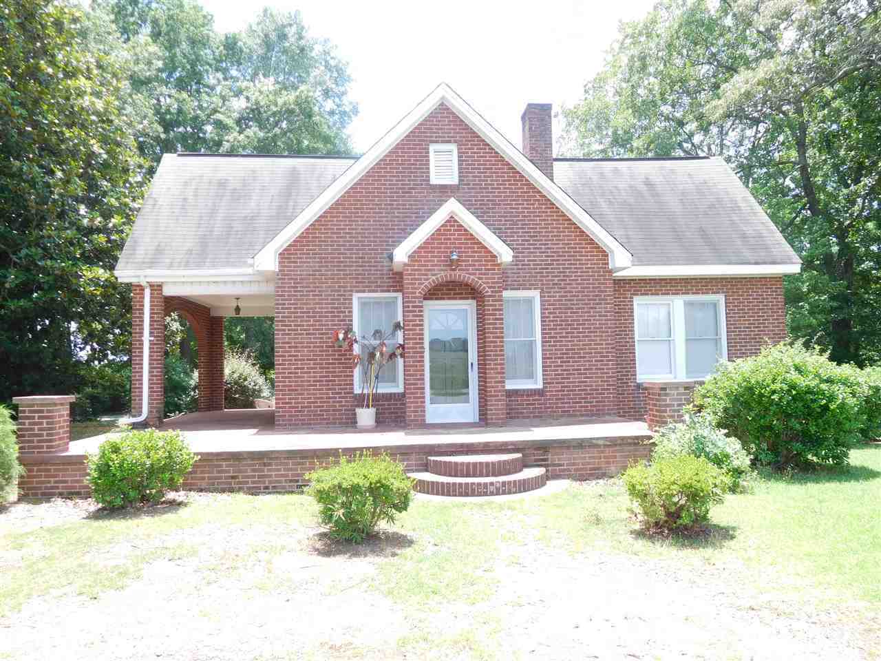 Property Photo:  1026 E Hwy 11  SC 29323 