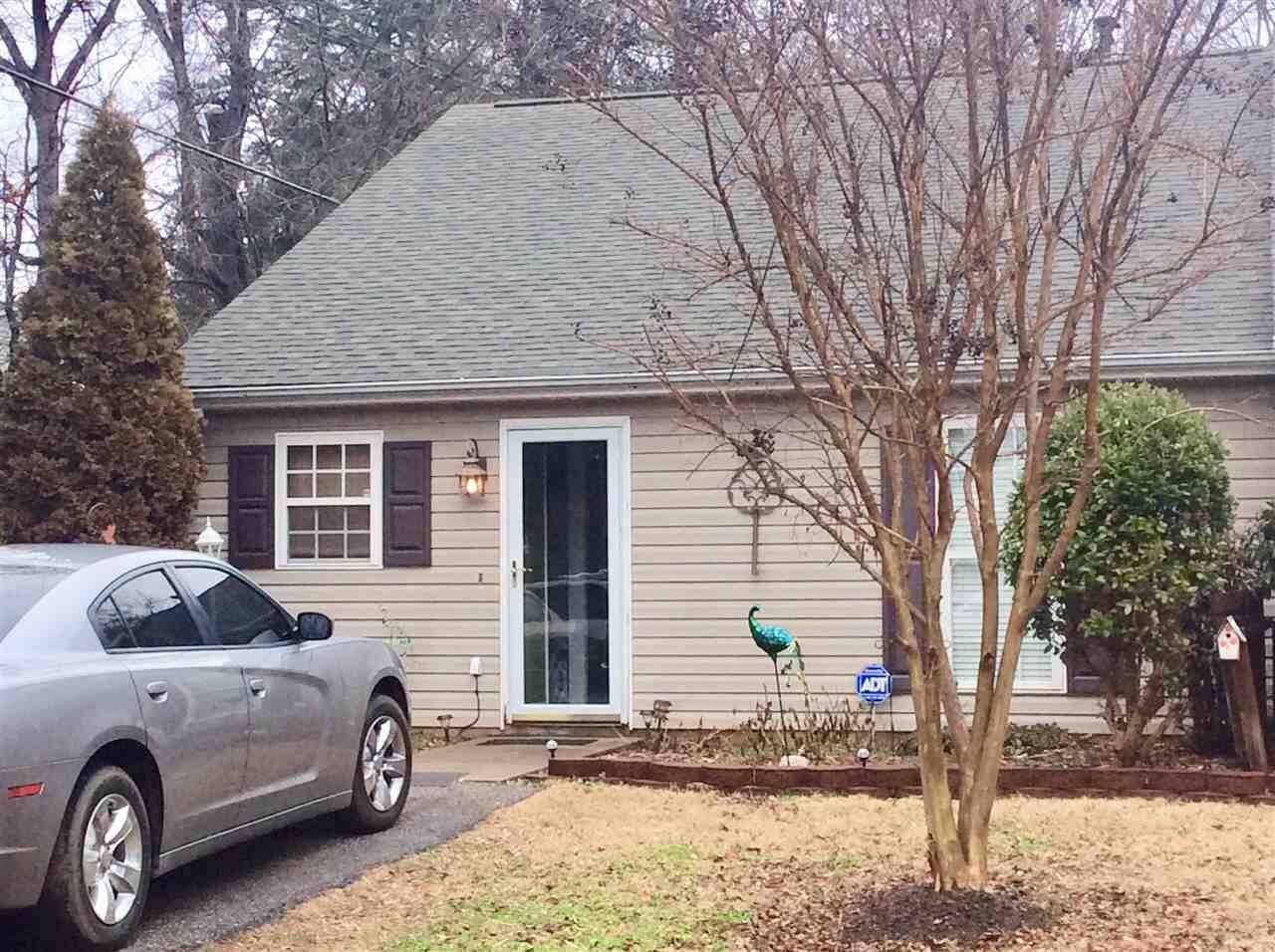 Property Photo:  315 Farnsworth Road  SC 29301