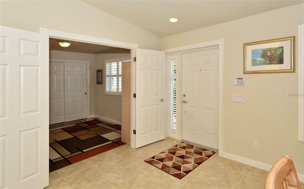 Property Photo:  6058 Benevento Drive  FL 34238 