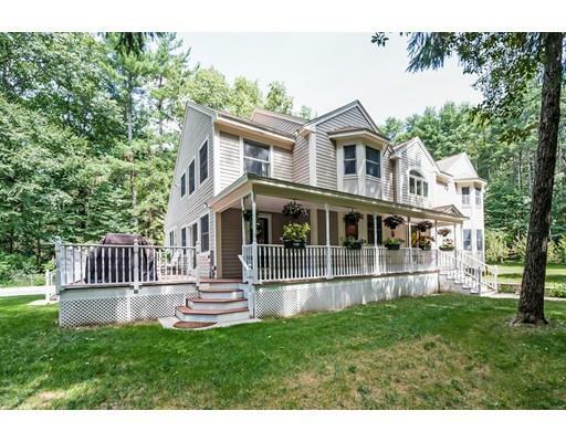 Property Photo: 18 Robinwood Rd MA 01460