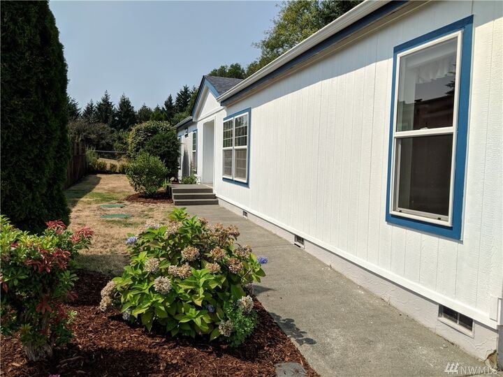 Property Photo:  7702 60th Avenue E 16  WA 98371 