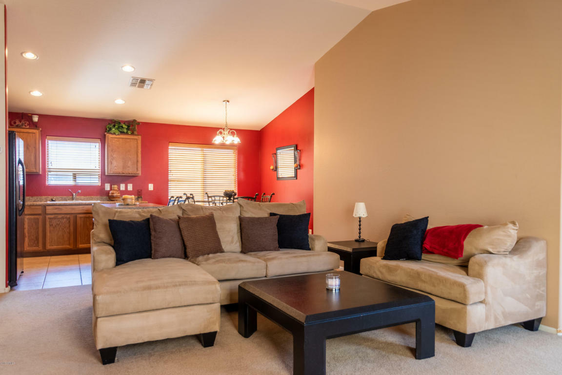 Property Photo:  1432 E Leslie Avenue  AZ 85140 