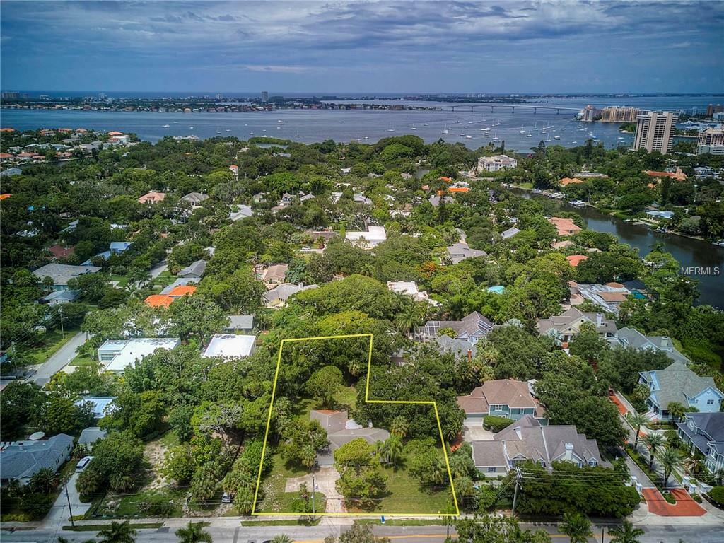 Property Photo: 950 S Osprey Avenue FL 34236