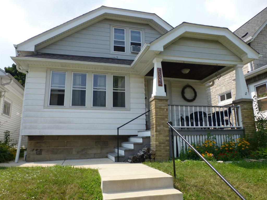 Property Photo:  1219 S 50th St  WI 53214 