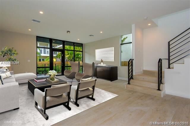 Property Photo: 3150 New York FL 33133