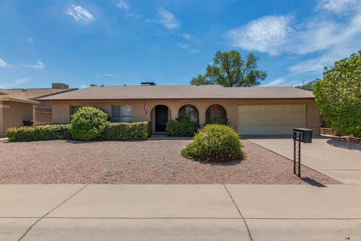 Property Photo:  3157 W Hartford Drive  AZ 85053 