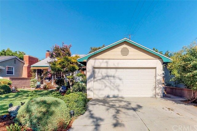 Property Photo:  3208 Iroquois  CA 90808 