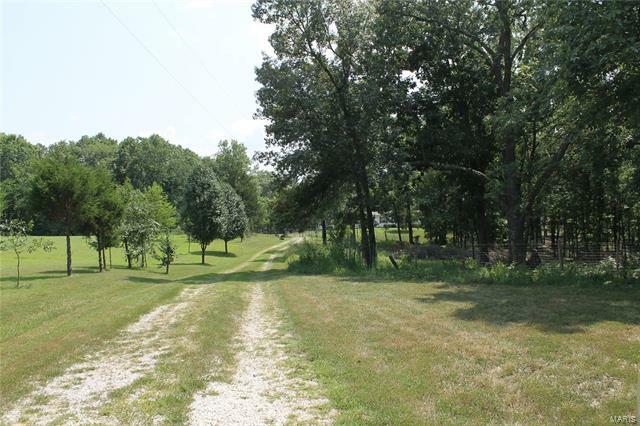 Property Photo: 3470 Papin Road 63020