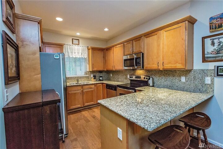 Property Photo: 4786 Strathmore Cir SW WA 98367