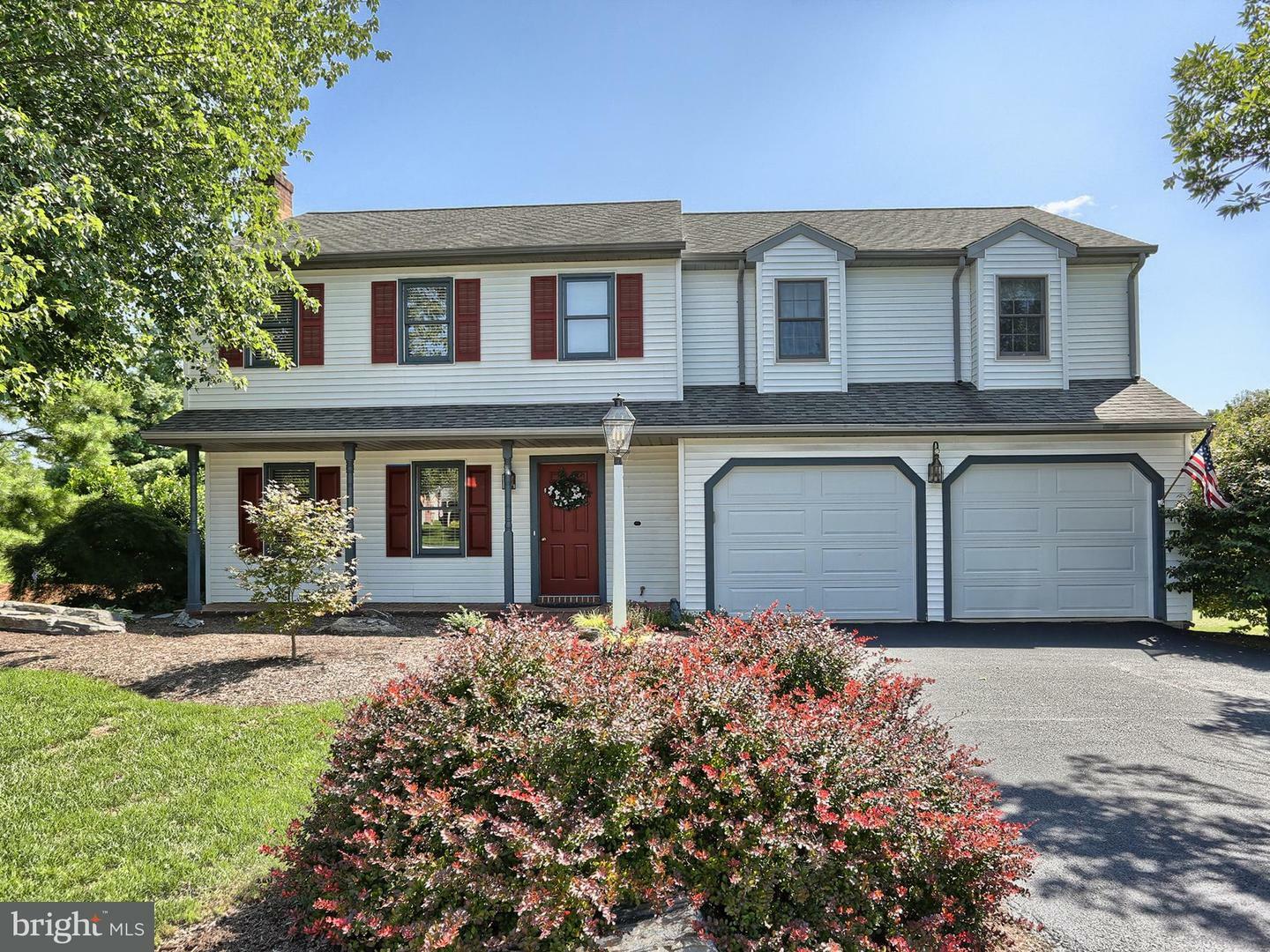 Property Photo: 1754 Wilderness Road PA 17603