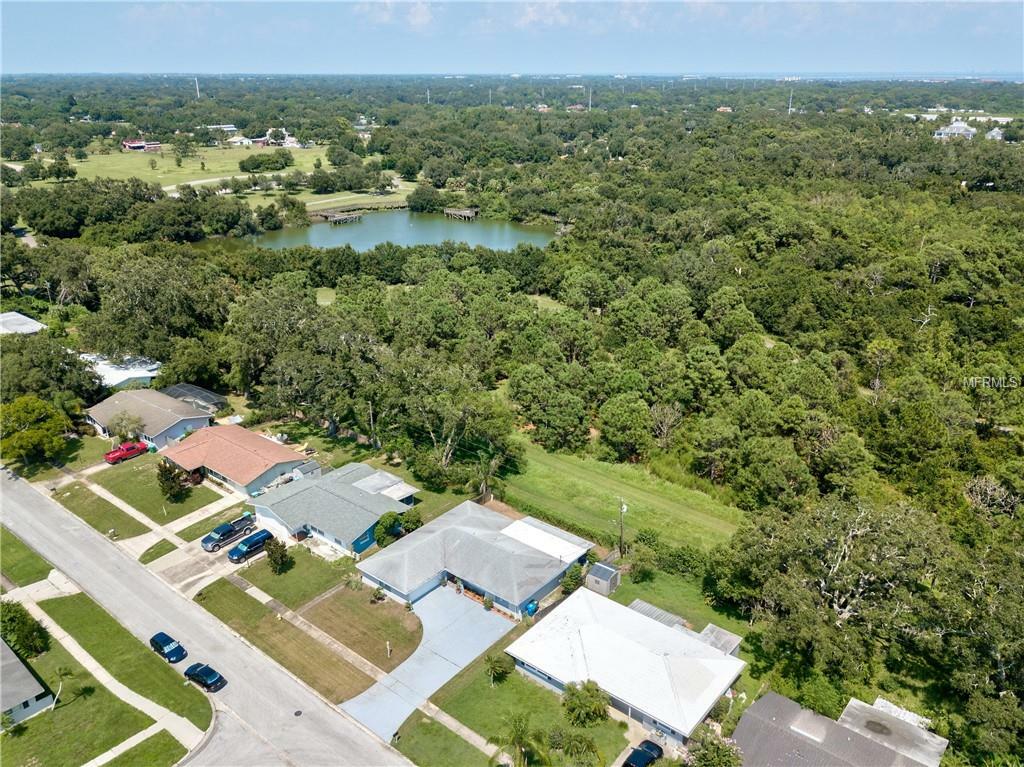 Property Photo:  1813 Woodridge Drive  FL 33756 