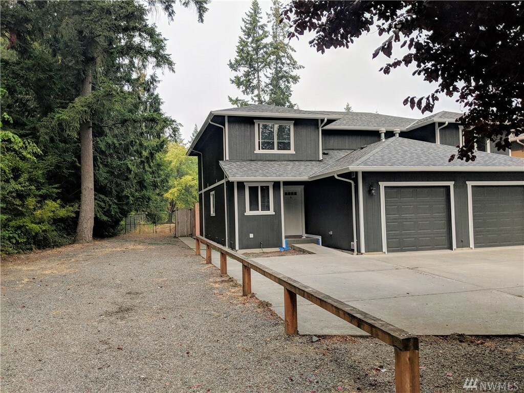 Property Photo:  3321 185th Place NE A  WA 98223 