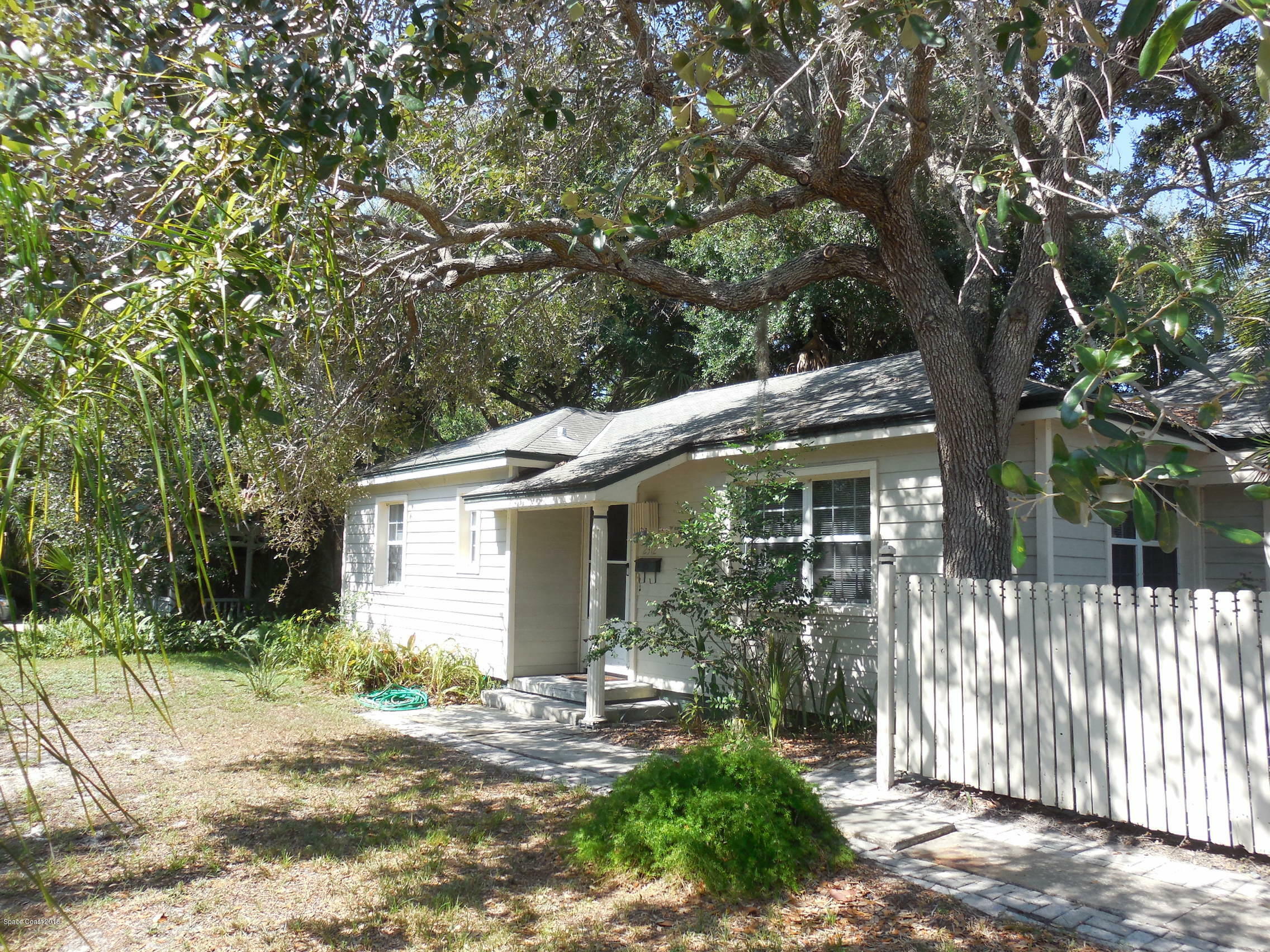 Property Photo:  2312 Country Club Road  FL 32901 