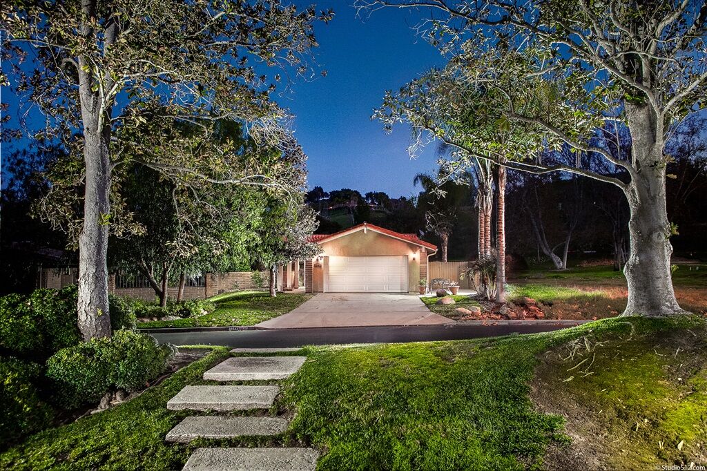 Property Photo:  32543 Womsi Rd  CA 92061 