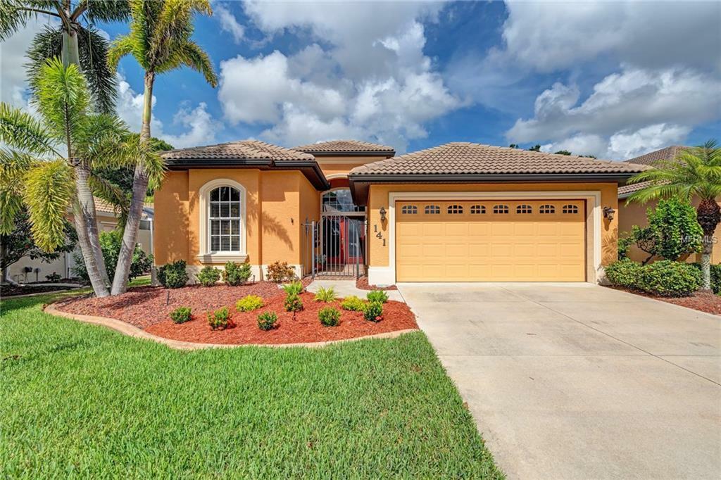 Property Photo:  141 Valencia Lakes Drive  FL 34292 