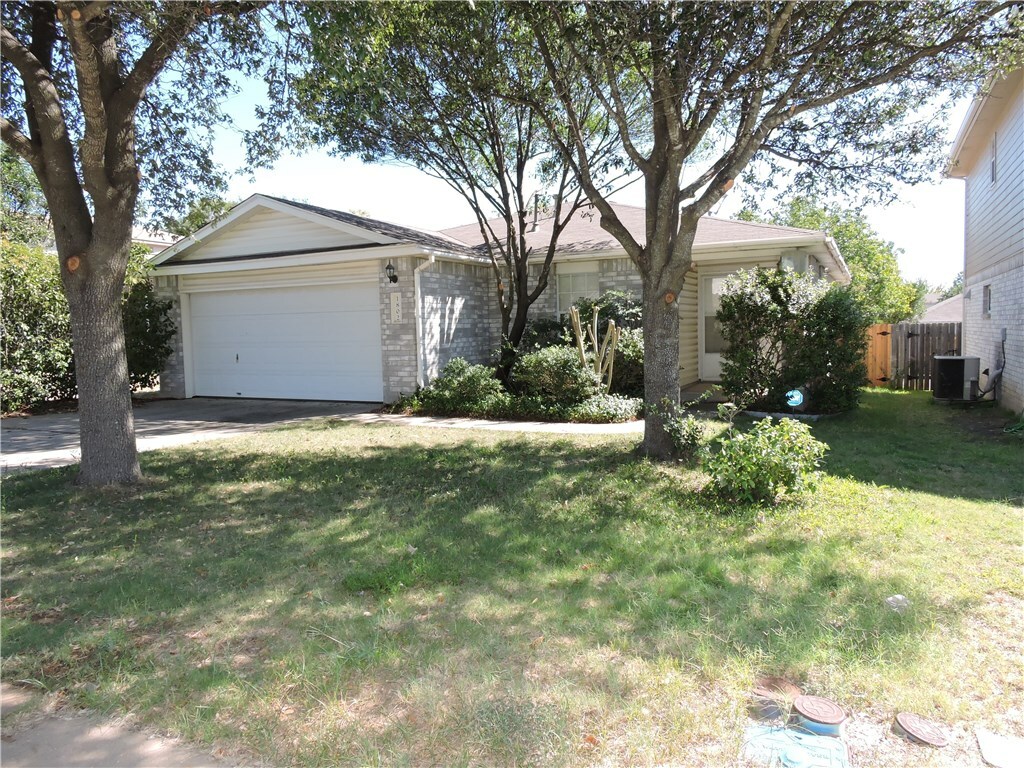 Property Photo:  1802 Killians Cove  TX 78613 