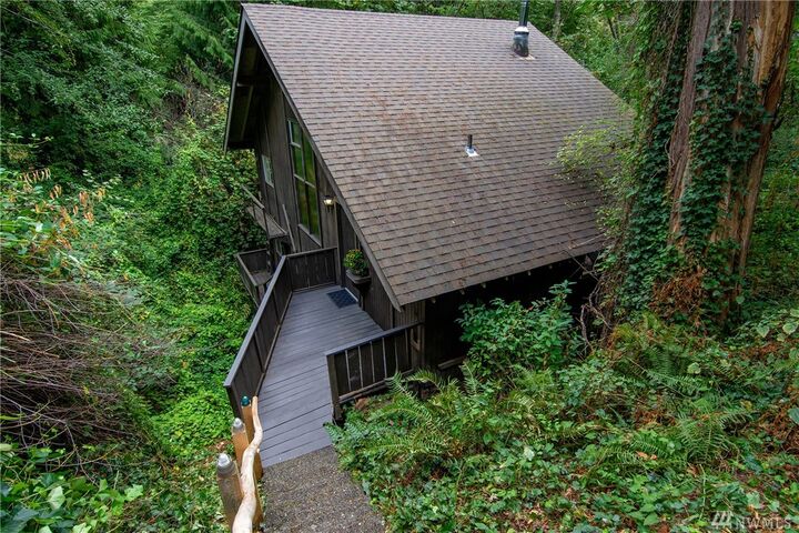 1266 NE 105th St  Seattle WA 98125 photo