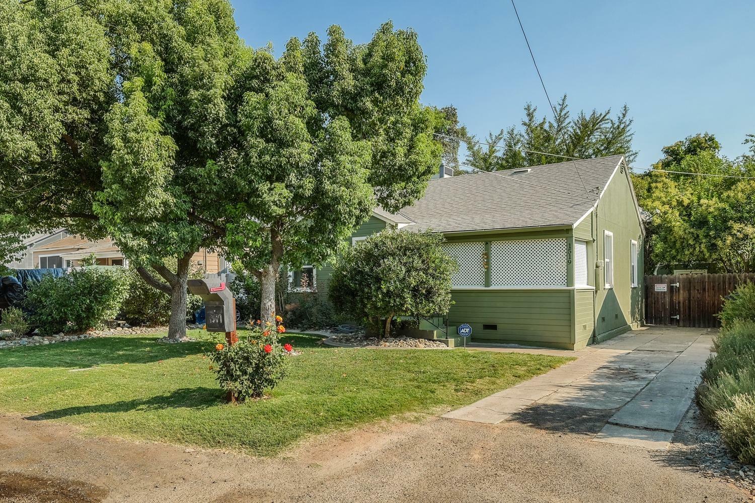 Property Photo:  1519 Kathleen Avenue  CA 95815 