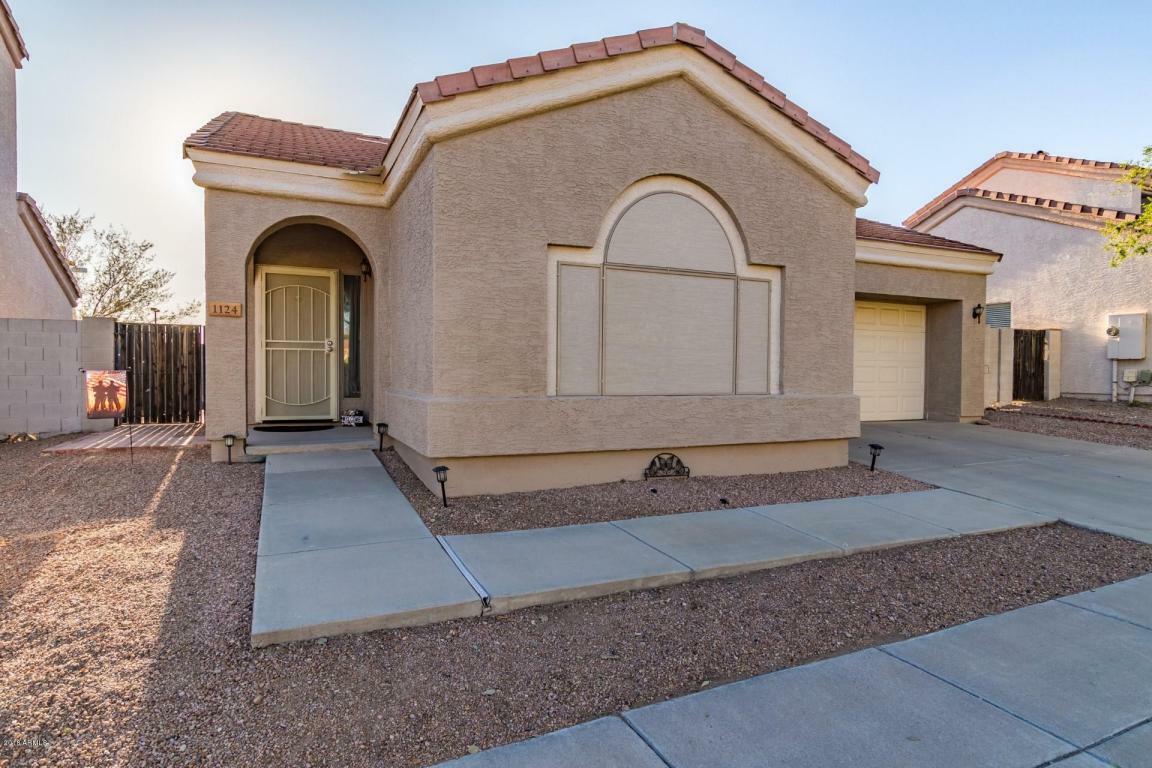 Property Photo:  1124 N 87th Place  AZ 85207 