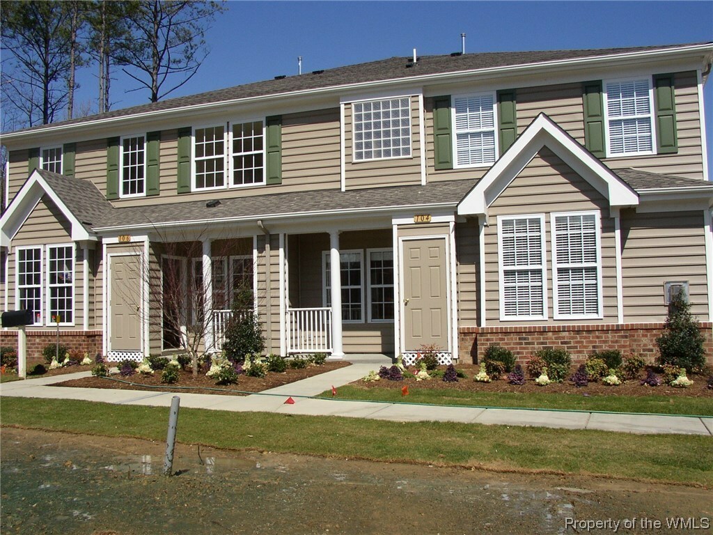 Property Photo:  117 Ellis Drive  VA 23692 