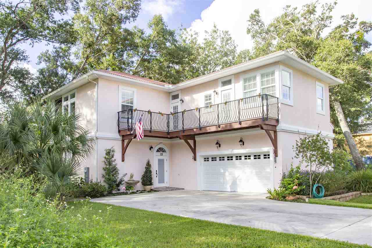 Property Photo:  15 Poinciana Cove Rd  FL 32084-1287 