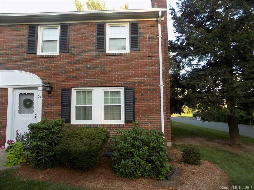 Property Photo:  29 Brandywine Lane 29  CT 06078 