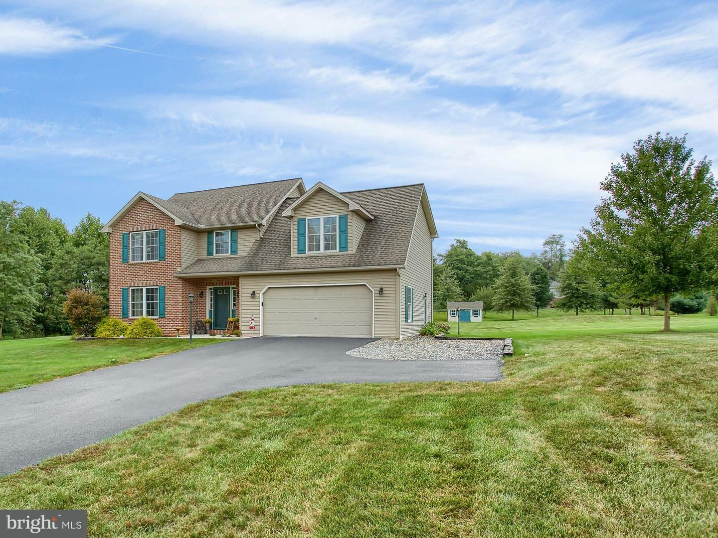 Property Photo:  19 Kengrey Drive  PA 17015 