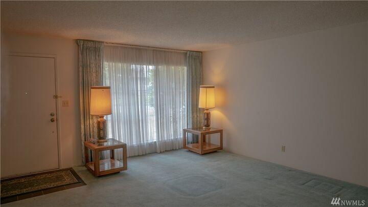 Property Photo:  1244 150th Avenue SE  WA 98007 