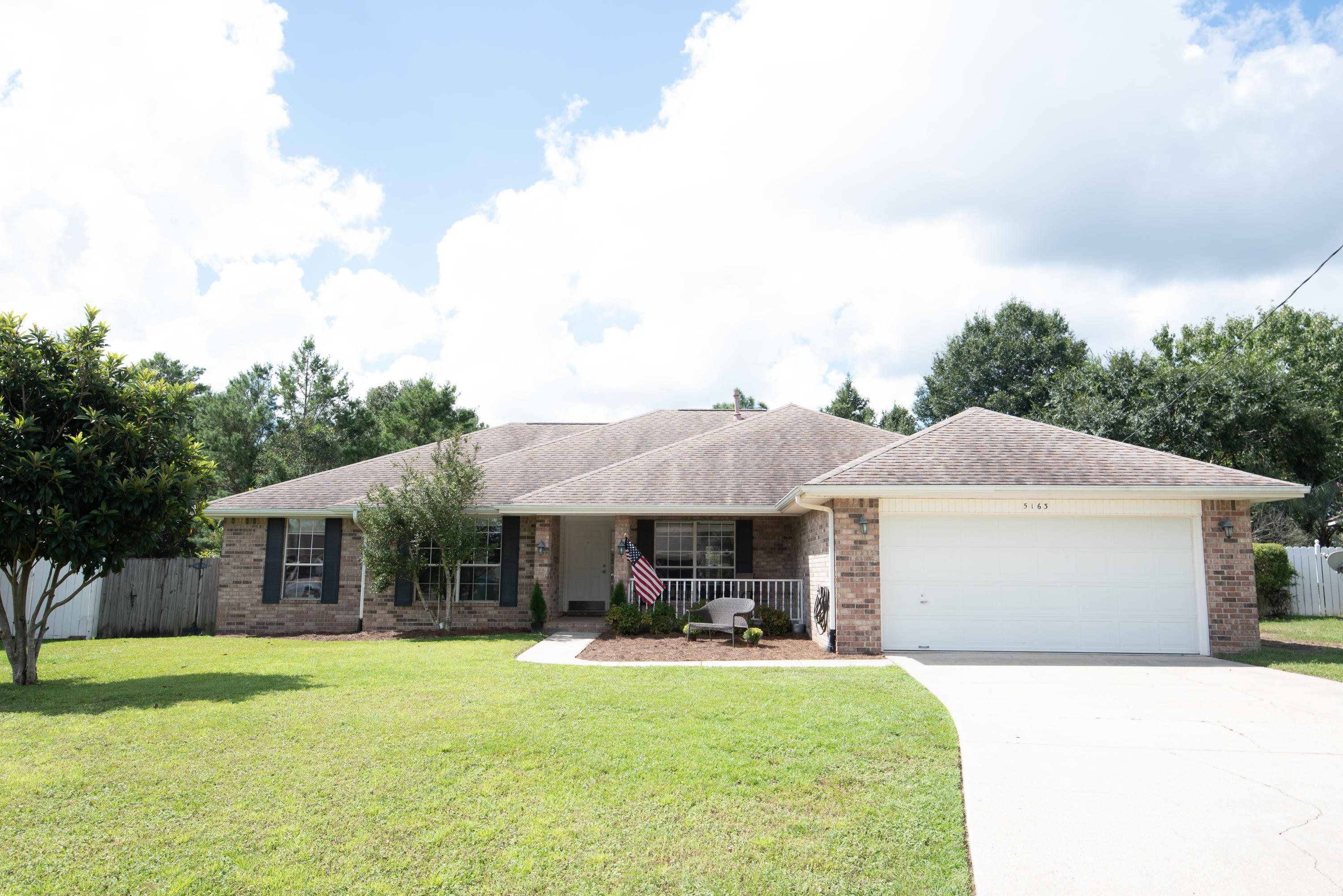 Property Photo:  5163 Whitehurst Lane  FL 32536 