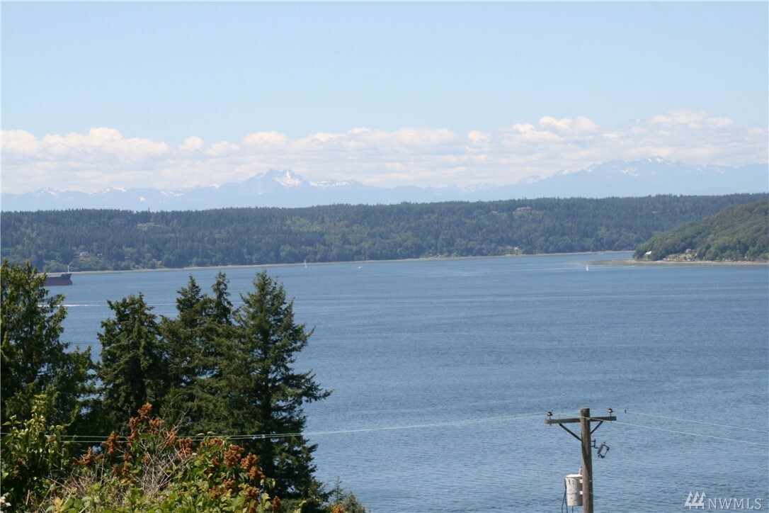 Property Photo:  6504 Dash Point Blvd NE  WA 98422 